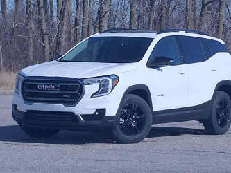 2022 GMC Terrain Review: Ordinary in Every Way - CNET